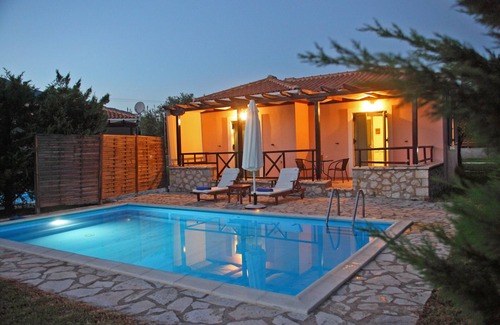 Evgiros Villa | Vassiliki: 1 house with garden