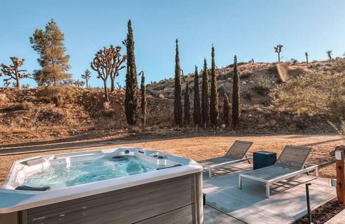 Yucca Valley House | Vast Desert Views & Privacy · Pipes Canyon Lookout