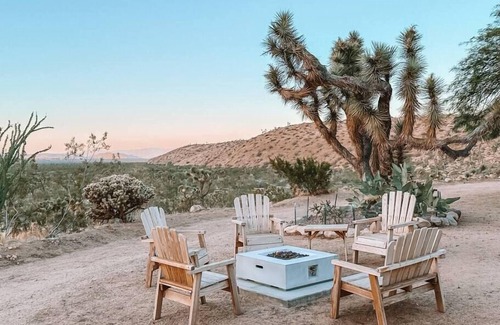Yucca Valley House | Vast Desert Views & Privacy · Pipes Canyon Lookout