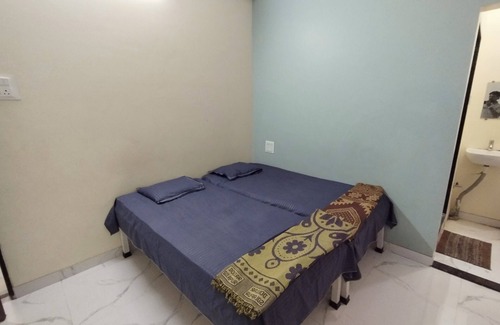 Akalkot Cabin | Vatavruksha Swamikrupa Residency