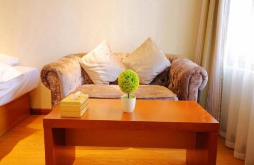 Changshu Hotel | Vatica Suzhou Changshu Shimao Residence Hotel