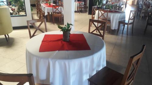 Antsirabe Hotel | Vatolahy