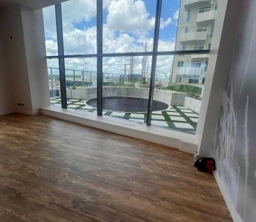 Vaughan Apartment | Vaughan Cozy 1 Bedroom Condo