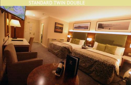 Lahinch Hotel | Vaughan Lodge Hotel