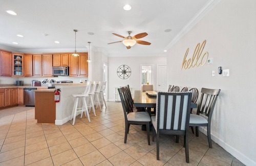 Sandbridge House | VB Paradise/Private Pool, Hot Tub