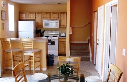 Venetian Bay Villages Villa | VB007 Cute and Cozy Venetian Bay Vacation Rental Townhome Just 6 Miles to Disney