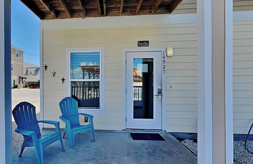 Corpus Christi House | Vbp925-trestles