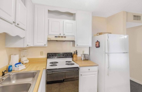 Gulf Shores Apartment | VBTG C7 Summary: Nest