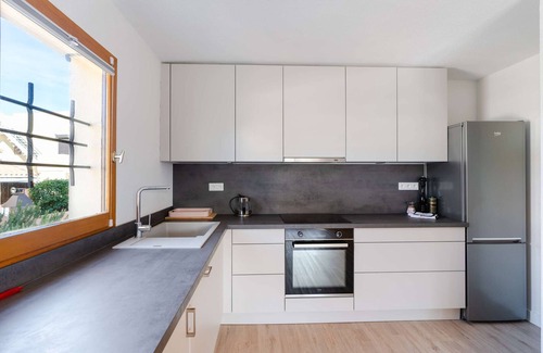 Foulquines House | VC43 : 3 room holiday house with collective swimming pool