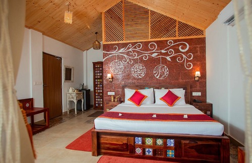 Arambol Bed & Breakfast | Veda5 Wellness Retreat & Spa