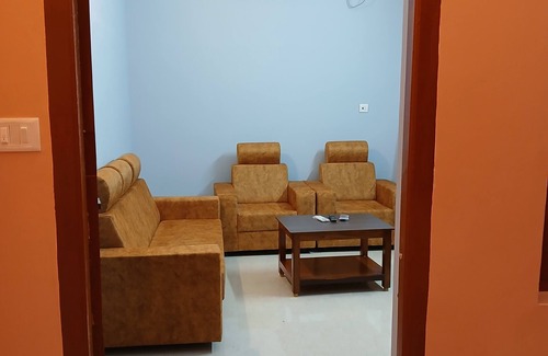 Gingee Hotel | Veera Residency