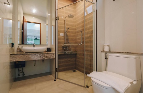 Sai Yok Hotel | VeeVaree Riverkwai Resort