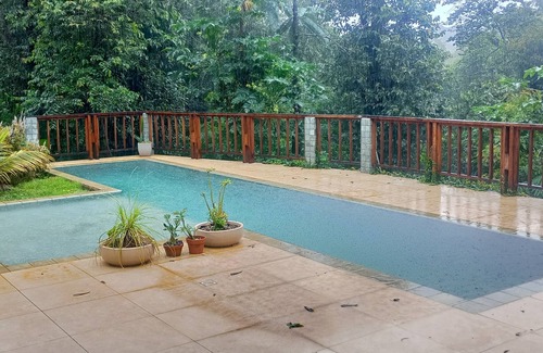 Casa Branca House | Vegan Guesthouse