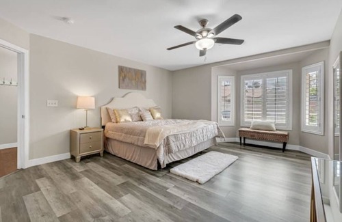 Green Valley North House | Vegas Pool Villa 12 min to Strip