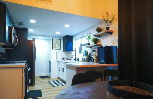 Las Vegas House | Vegas Vibes Hideaway, a charming 1-bedroom house
