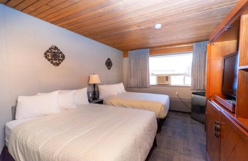 Vegreville Hotel | Vegreville Garden Inn