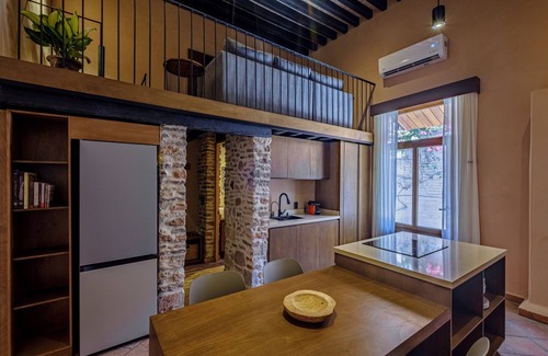 Downtown Queretaro Apartment | Veinticinco20h