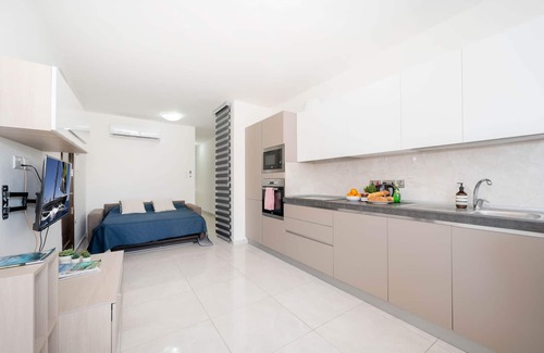 Gzira Apartment | Vela Blu Apartments Penthouse