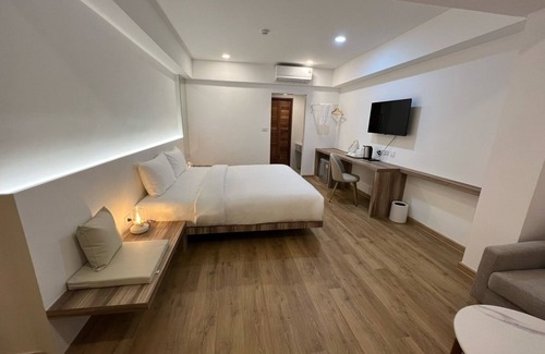 Nai Mueang Hotel | VELA Korat Hotel