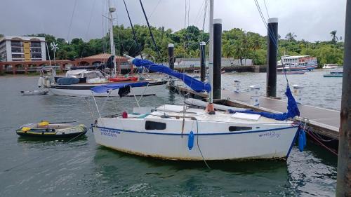 Aruanda Boat Rental | Veleiro Ventão