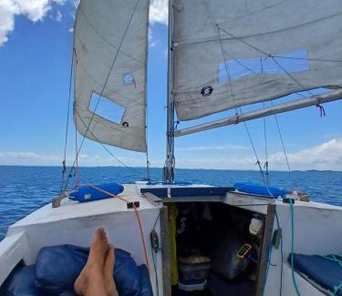 Aruanda Boat Rental | Veleiro Ventão