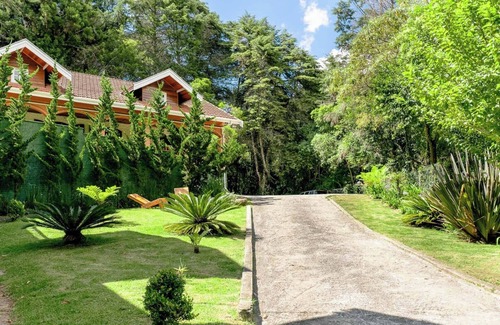 Alto da Boa Vista Hotel | VELINN Pousada Vila Floratta