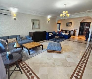 Racine Apartment | Velodrome Parc Triangle d'or