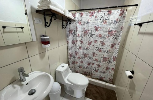 Puerto Cortes Bed & Breakfast | Velomares del Caribe