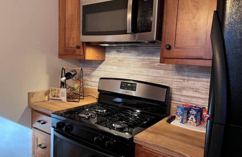 Willis House | VeloWay Chalet for the cyclist in you! by Buffalo Mountain Getaway