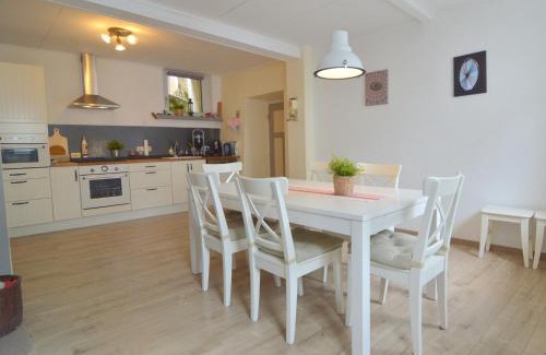 Muerlenbach House | Veltenhaus Historic Retreat