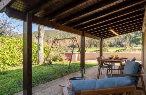 Venade House | Venade Mountain House by Portugal Active