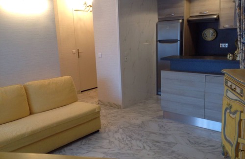 Vence Apartment | Vence charming apartment near historic town 15 minutes from the beaches