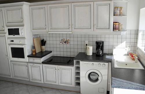 Commequiers Ski Chalet | Vendée country house for 4