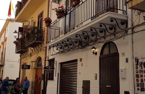 Albergheria Apartment | Venere Apartment Sole