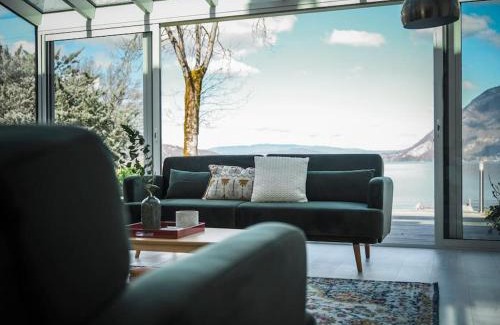 Cessenaz House | Venez Chez Vous Les Pieds dans l'Eau