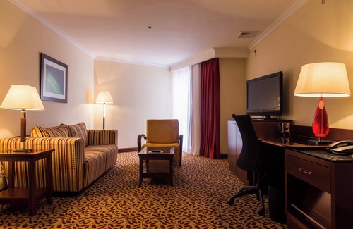 Catia La Mar Hotel | Venezuela Marriott Hotel Playa Grande