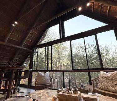 Marloth Park House | Veni Vidi Amavi Luxury Safari Treehouse