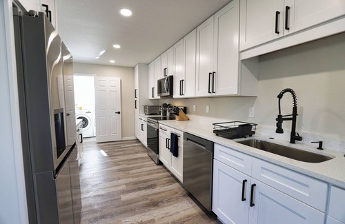 Venice Groves House | Venice Vacay! Pet-friendly pool home in Venice FL!