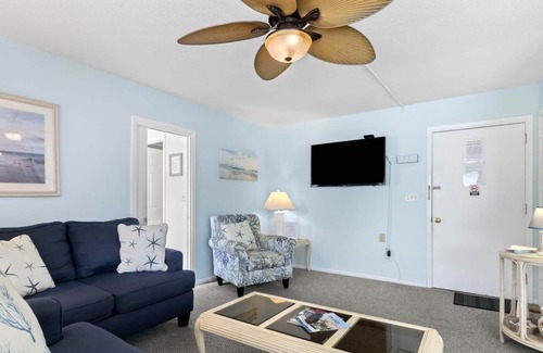 Golden Beach Apartment | Venice Villas * Poolside Unit #46