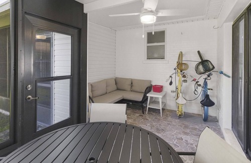 Golden Beach Apartment | Venice Villas * Villa Paradiso #17