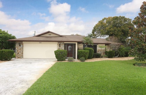 Venice Gardens House | VENICE-- WITH A POOL -- LOW SUMMER RATES