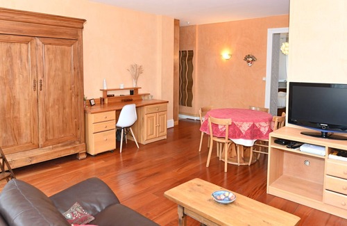 Moliere - Edgard Quinet Apartment | Venise - Appart'Ambiance