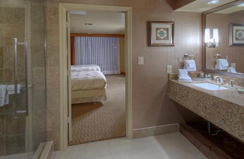 Tucson Resort | Ventana Canyon Club and Lodge
