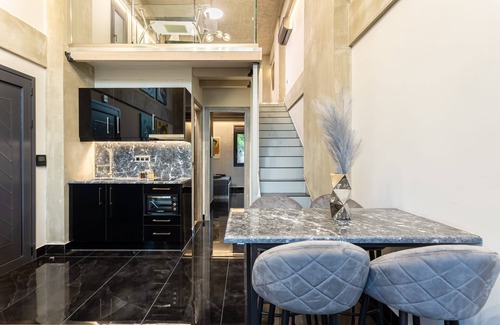Anatolikos Sinikismos Apartment | Ventiri Lofts - Kalamata Luxury Penthouses