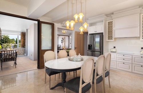 Petaloudes Villa | Vento Imperiale Estate