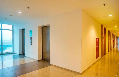 Cikokol Apartment | Ventura Room at TreePark City