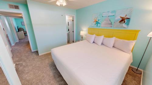 Fort Walton Beach Apartment | Venus 314- by Holiday Isle Properties
