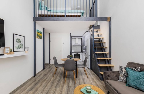 15th District Apartment | Venus Apartments - Westside Residence