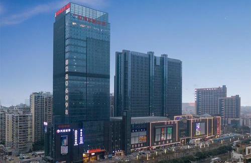 Chancheng Hotel | Venus Royal Hotel(Foshan Kuiqi Road Metro Station)
