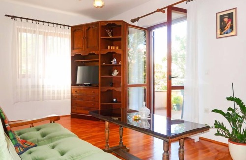 Malinska Apartment | Vera (MLK326) by Interhome